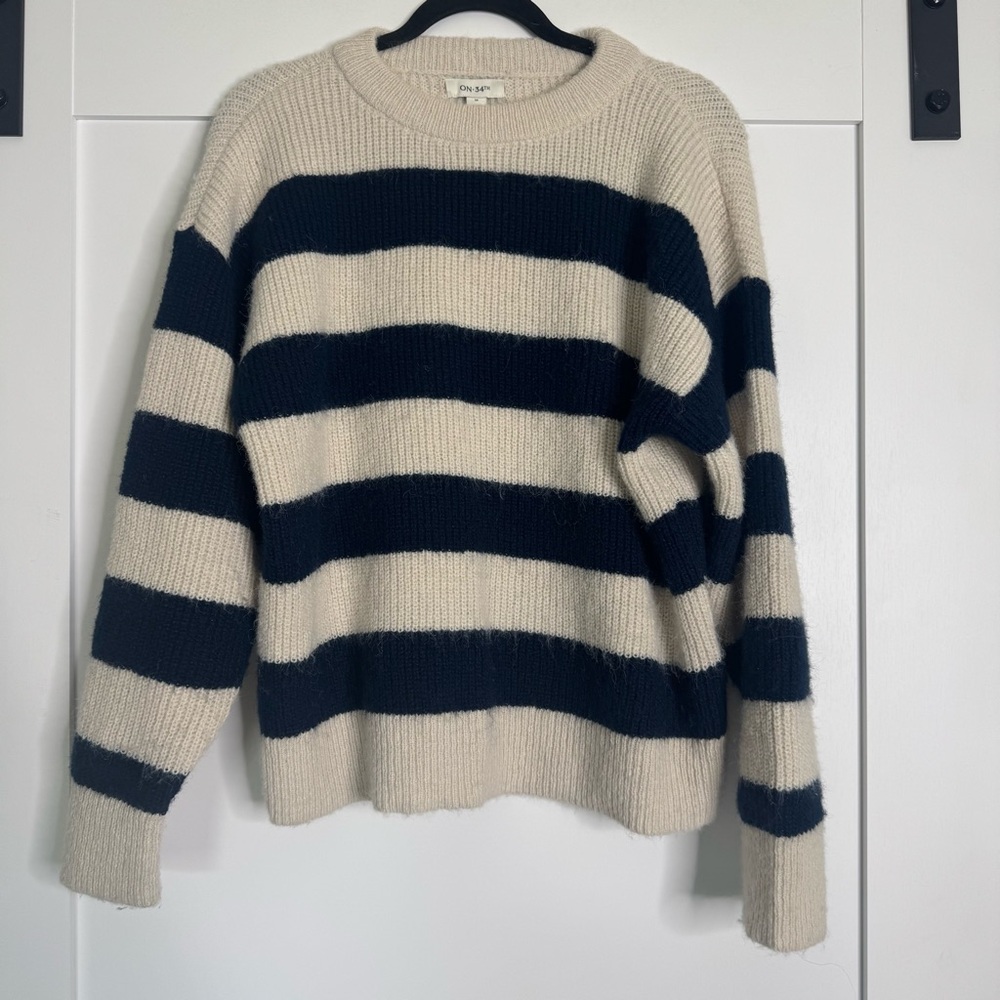 On 34th blue striped chunky sweater - Picture 5 of 10